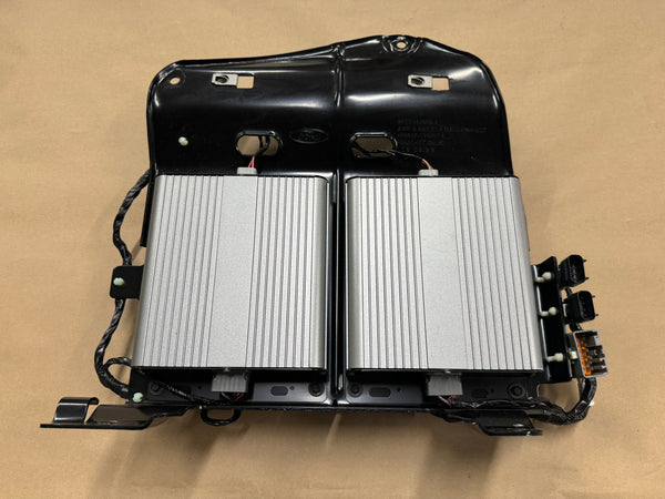 2007-2009 Ford Mustang Shelby GT500 4 Subwoofer Amps and Bracket – OEM